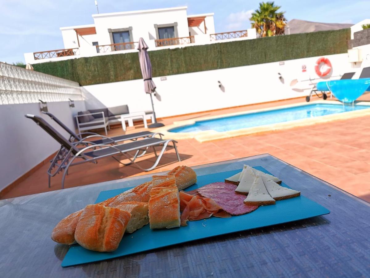 Villa Zinnia Playa Blanca  Exterior photo